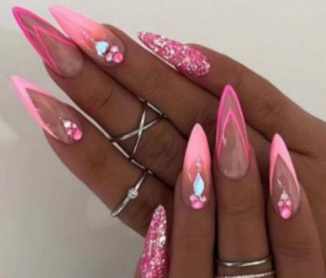 Medium Stiletto #382