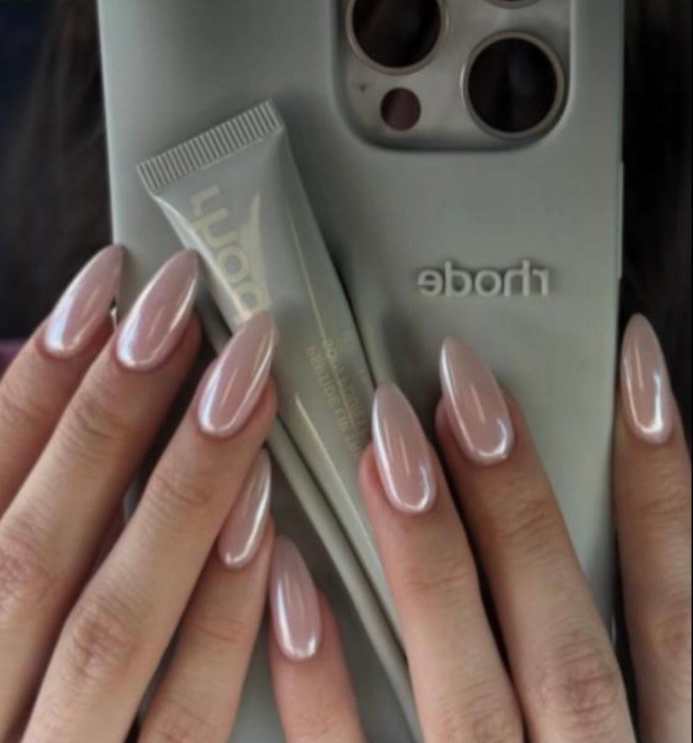 Medium Almond #348