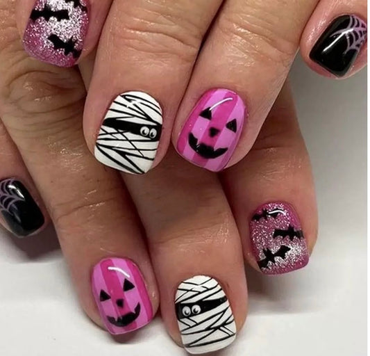 Short Halloween Nails