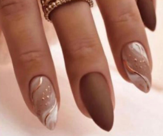 Medium Almond #473
