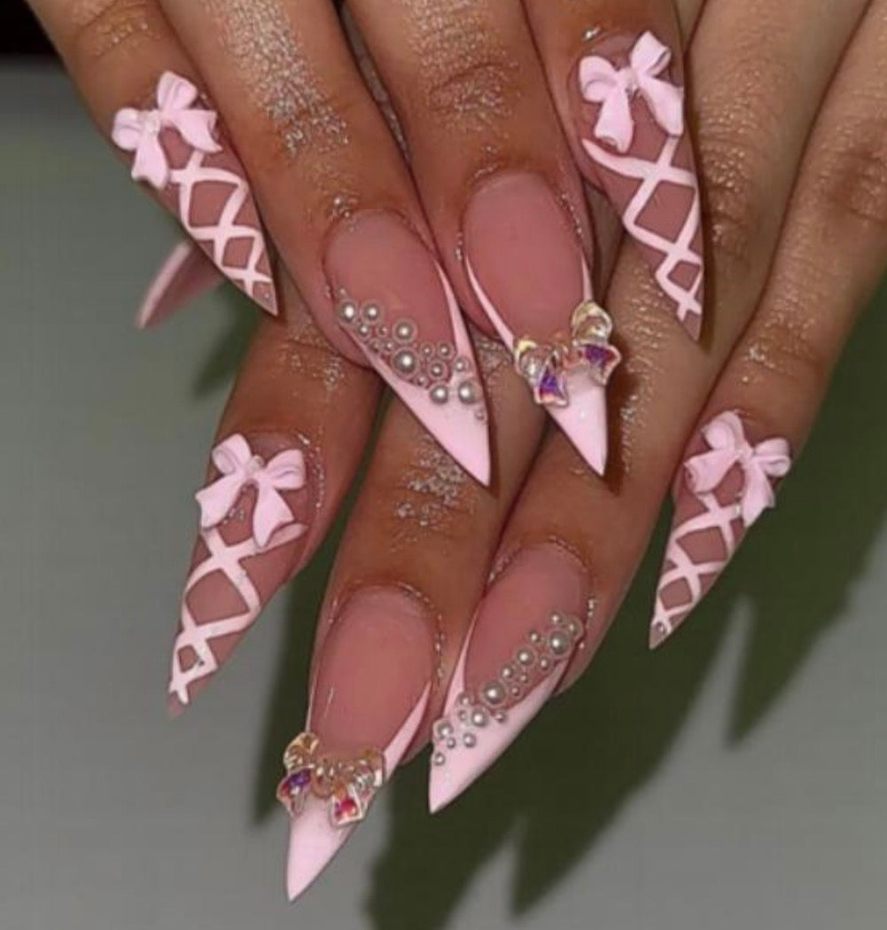 Medium Stiletto #358